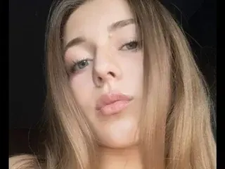 LoveDovee  live sex cam