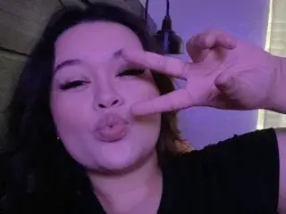 Yomamihtx  live sex cam