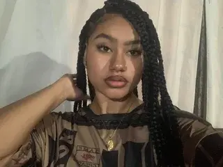 NoiraVale  live sex cam