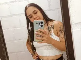 RileySweett  live sex cam
