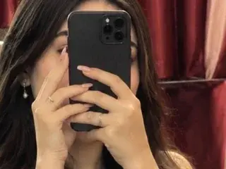 TanyaBakshi  live sex cam