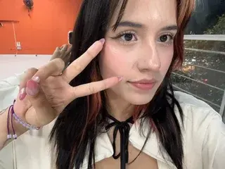 ANNA_HARTT  live sex cam