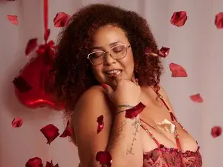 MaraaSweet  live sex cam