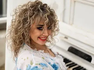 CandyLadyy  live sex cam