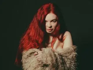 CarolinaDia  live sex cam