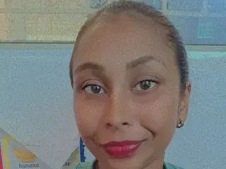 HotButty4u  live sex cam