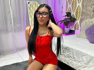 Emmalovejoy  live sex cam