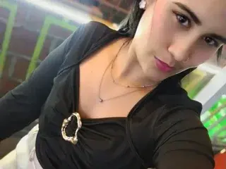 Nickygirl78  live sex cam