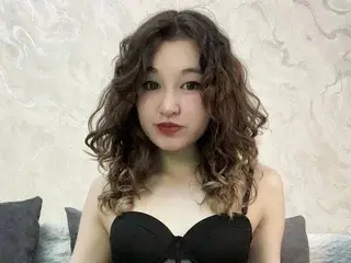 Yukimii  live sex cam