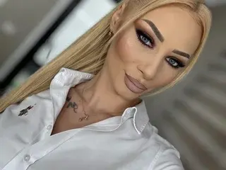 AngieShaen  live sex cam