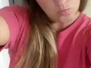 Kristinhayes  live sex cam
