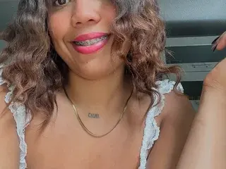 BustyGlow121  live sex cam