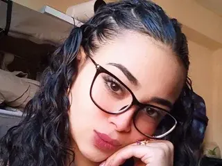 Danna_Velez  live sex cam