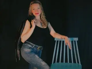 Alahaevans  live sex cam