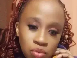 Holycoxx  live sex cam
