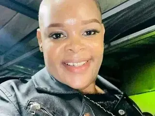 MeltingSquiterxx  live sex cam