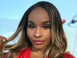 KeniaLorens  live sex cam