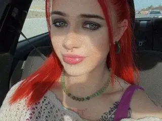 LillithSapphire  live sex cam