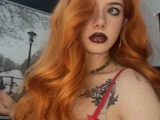 LillithSapphire  live sex cam