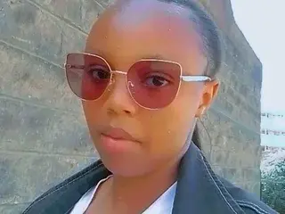 Coolbony  live sex cam