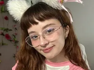 MollyRusssell  live sex cam