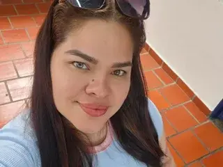 AlannaFuentes  live sex cam