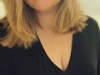 CharlotteBelleX  live sex cam