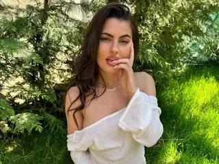 Yasminaa  live sex cam