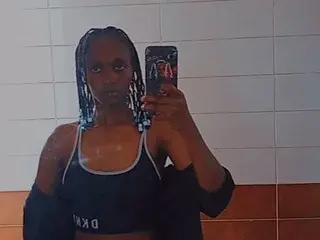 PrettyLilSin  live sex cam