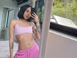 Agaataa  live sex cam