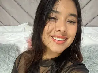 AnnaSmiles  live sex cam