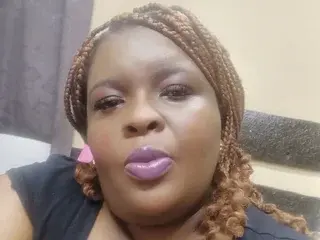 Voluptuousbbw41  live sex cam