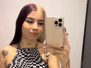 AmazingRoom69  live sex cam