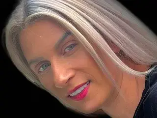 FELICIYAx  live sex cam