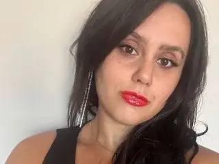 TemptressX18  live sex cam