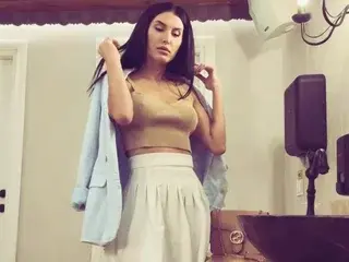 KRYISTALx  live sex cam