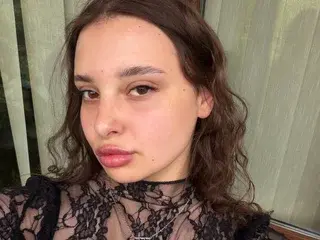 VickySly  live sex cam