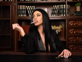 LiaDash  live sex cam