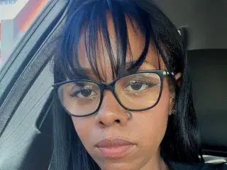 PrincessMaeNa  live sex cam