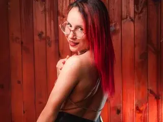 SaraDiias  live sex cam