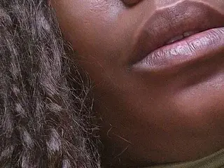 ThickChocX  live sex cam