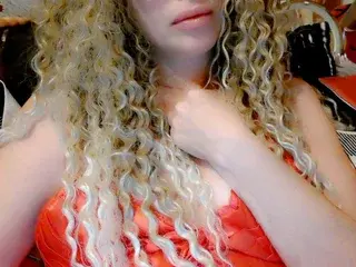 Ilaiza  live sex cam