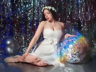 Kattysnow  live sex cam