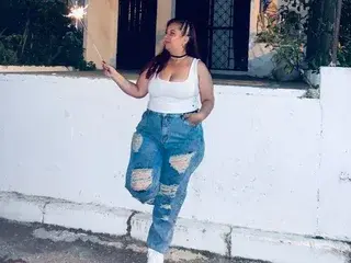 MamiEliana20  live sex cam