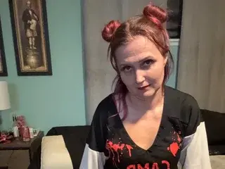 XoFaeQueenxo  live sex cam