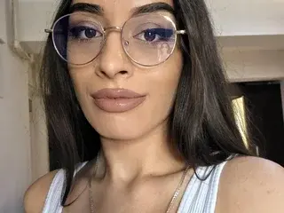 Lililth_Capri77  live sex cam