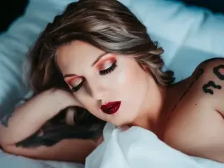 SavannahViolet  live sex cam