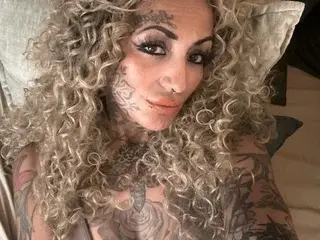 BadassBabexo  live sex cam