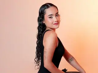 MayaDavys  live sex cam