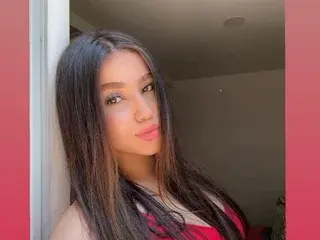 Alma_Rosse  live sex cam